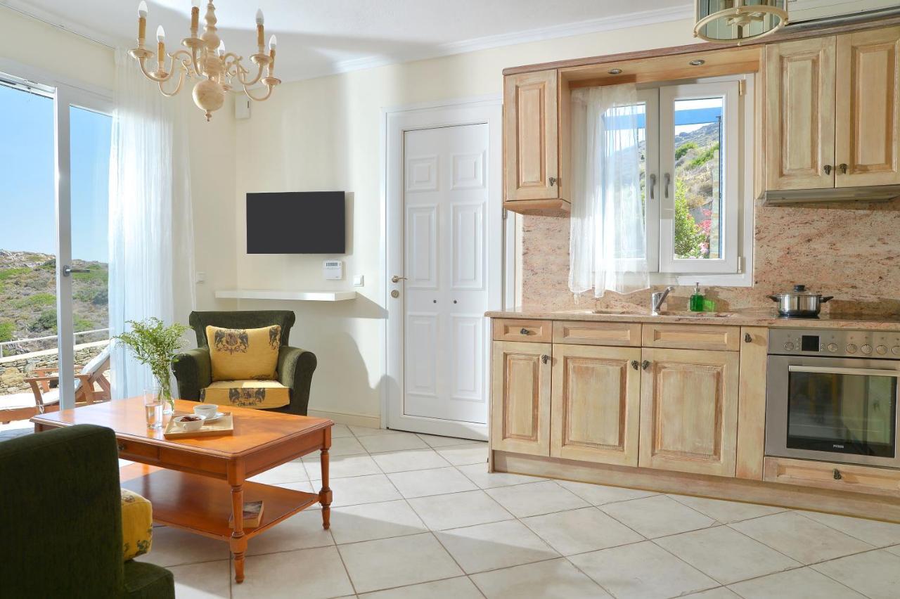 Andros Homes Sea Side Apartment & Studio Gavrio Esterno foto